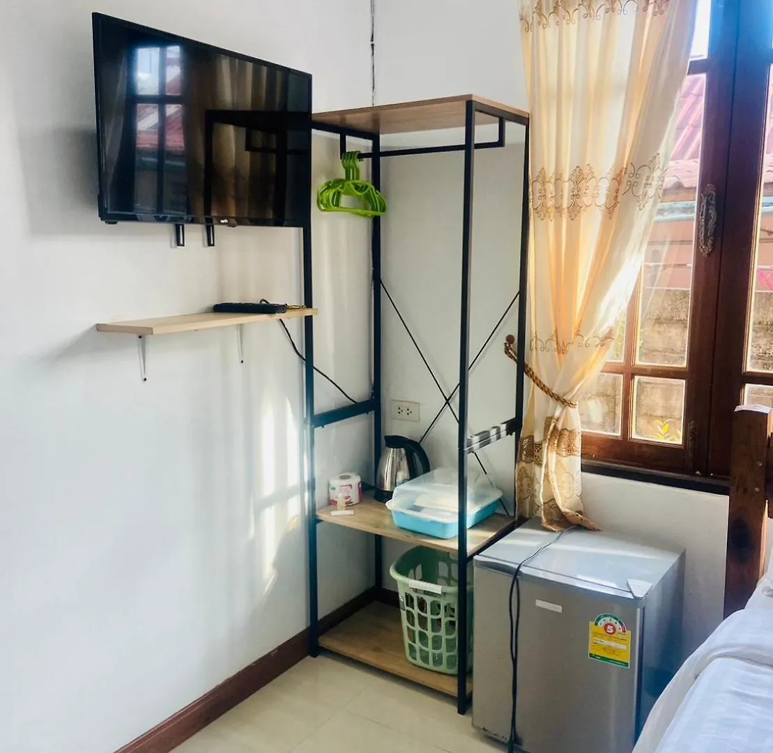 Lanta Grand House Hotel Ko Lanta Gæstehus